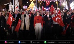 Çeşme'de Cumhuriyet'in 103. yılı coşkuyla kutlandı