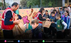 Bornova’da öğrencilere beslenme desteği