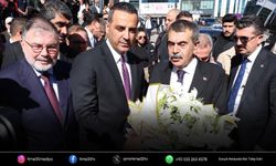 AK Parti'ye geçen Yıldız'a ilk bakan ziyareti: Saygılı'dan mesaj