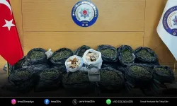 İzmir’de 63 kilo 25 gram skunk ele geçirildi