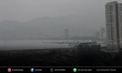 İzmir'de yağmurun ardından sis etkili oldu