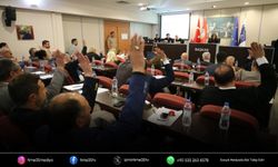 Karşıyaka Meclisi'nde bütçe ve Tugay polemiği