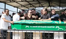Şarkıcı Atilla Taş'ın kızı toprağa verildi