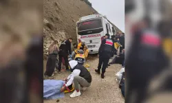 Yolcu midibüsü şarampole düştü: 9 yaralı