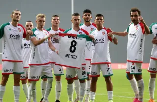 Karşıyaka kupada turladı
