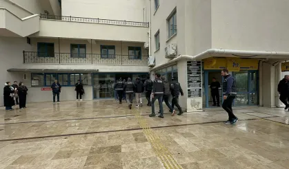 Başkan yardımcısı dahil 4 kişi tutuklandı