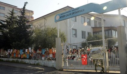 Ayser Çalık Ortaokulu'nda sessiz 23 Nisan