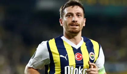 Mert Hakan Yandaş’tan 1 yıllık imza