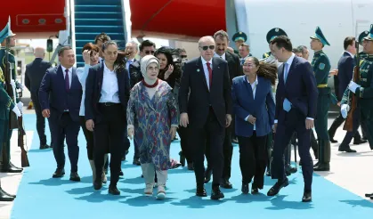 Cumhurbaşkanı Erdoğan, Türkistan'da