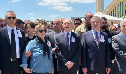 Kemal Kılıçdaroğlu, cenaze törenine katıldı