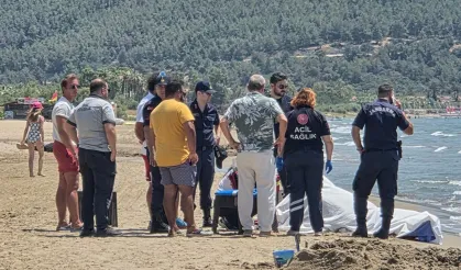 Selçuk'ta Sahilde Erkek Cesedi Bulundu