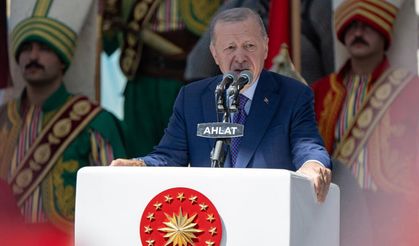 Erdoğan’dan Ahlat’ta Türkiye Yüzyılı ve kardeşlik mesajı
