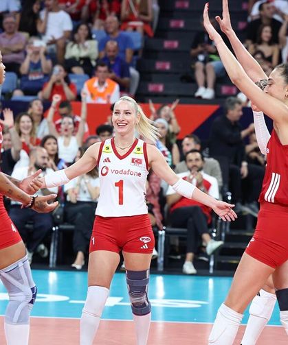 Filenin Sultanları Azerbaycan’ı geçerek çeyrek finale çıktı