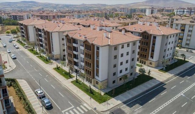 Emeklilere faizsiz konut için kanun teklifi