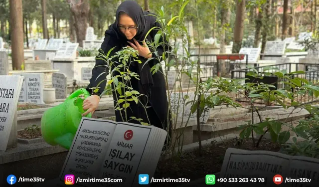 AK Partili Çankırı merhum Işılay Saygın’ı kabri başında andı