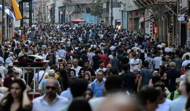 Türkiye'nin yüzde 52,7'si mutlu