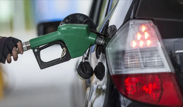 Motorine vergi zammı: Litre fiyatı 3,60 TL arttı