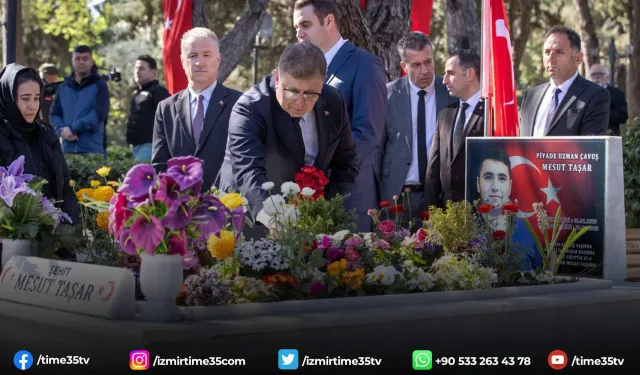 Kadifekale Şehitliği'nde duygulandıran tören