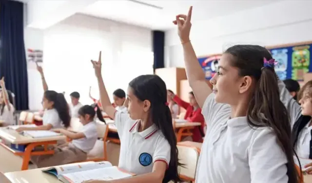 Okullarda yeni eğitim öğretim yılı takvimi belirlendi