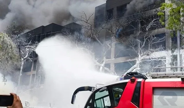 242 kişilik yolcu uçağı yerleşim bölgesine düştü!