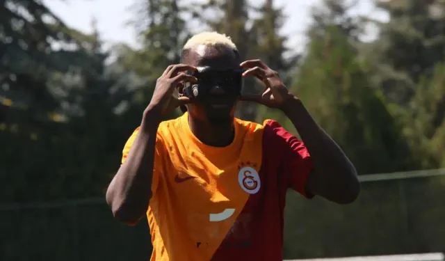 Osimhen'i Eskişehir'de gören şaşırıyor