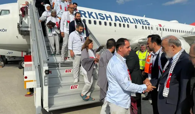 Özgürlük Filosu'ndaki 94 aktivist Türkiye'ye getirildi