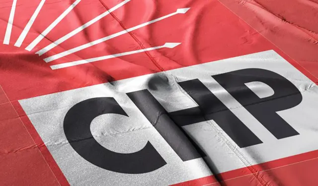 CHP'de 26 il başkanı görevden alındı