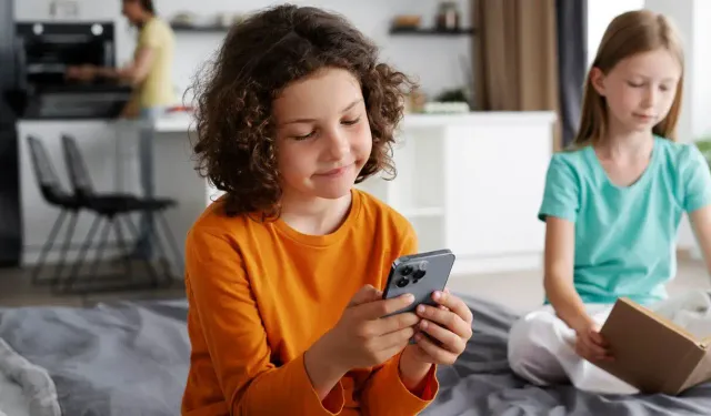 Sosyal medyada yaş sınırı hazırlığı