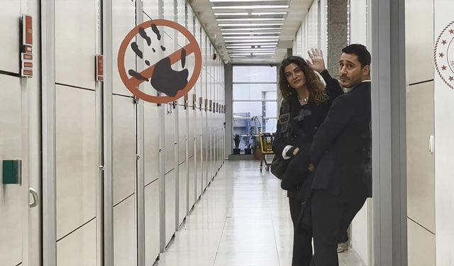 Berrak Tüzünataç ifade vermek için adliyeye geldi