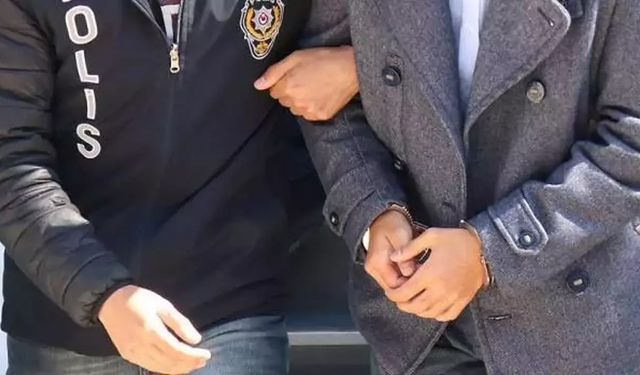 FETÖ'nün kamu yapılanmasına 19 gözaltı