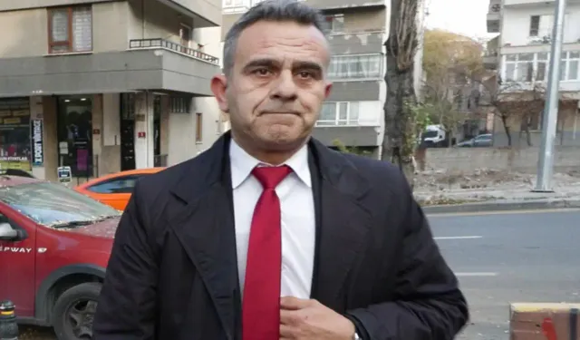 Öğrencilerin alay ettiği öğretmene velilerden destek