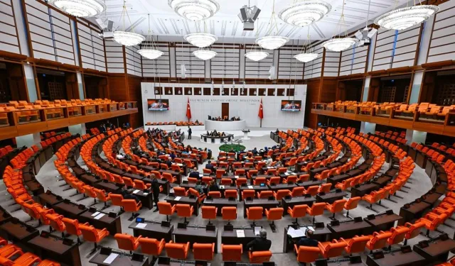Türkiye Büyük Millet Meclisi bütçesi kabul edildi