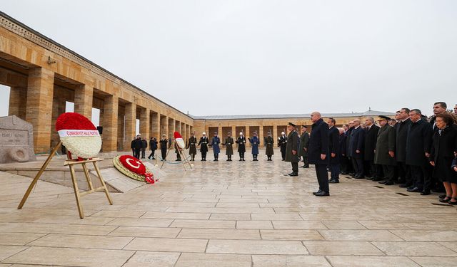 2'nci Cumhurbaşkanı İnönü, vefatının yıl dönümünde anıldı
