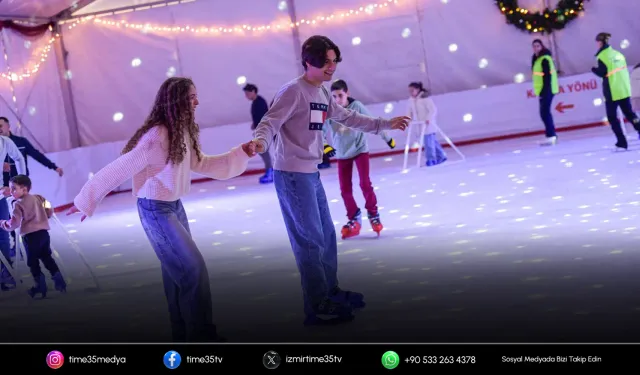 İzmir'de kışın keyfi buzda yaşanıyor