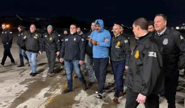 Maduro ve eşi mahkemeye götürüldü