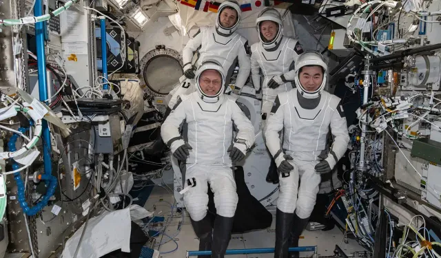 NASA'dan uzayda ilk tıbbi tahliye