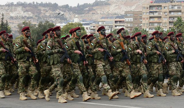 Suriye ordusu Halep'te operasyona başladı