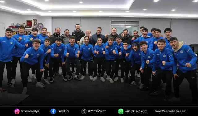 Aliağa Helvacı Spor U-18 İzmir Şampiyonu
