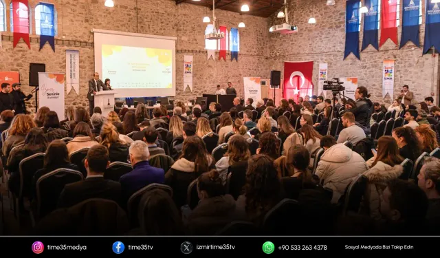 İzmirli gençler iş dünyasının liderleriyle buluştu