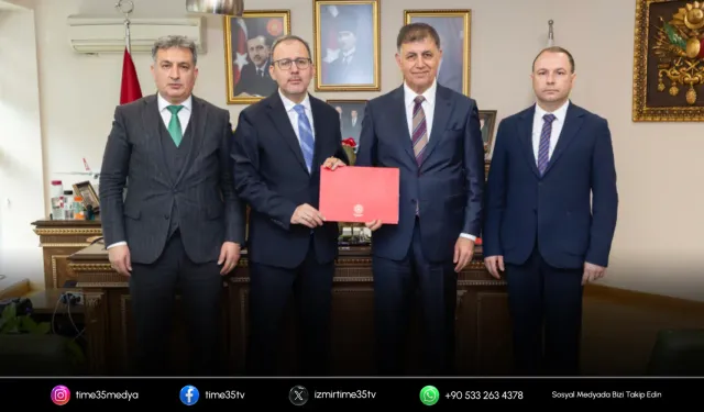 Karşıyaka Stadı için imzalar atıldı: Yapım süreci başladı