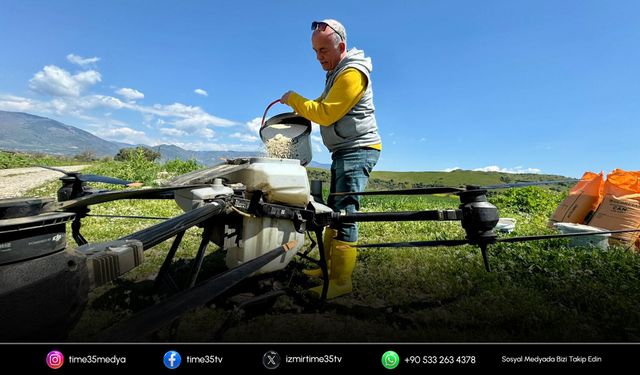 Aydın’da çiftçiye drone destekli gübreleme
