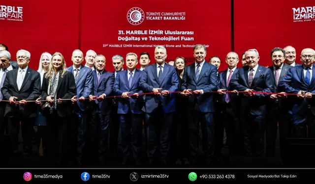 Doğal taşın kalbi İzmir’de atıyor