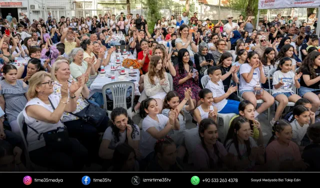 Bornova’da çocuklar için renkli şenlik