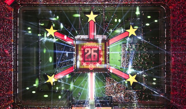Galatasaray şampiyonluğu RAMS Park’ta kutladı