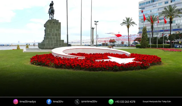 İzmir yaza çiçek açarak hazırlanıyor
