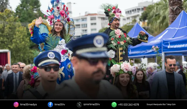 İzmir’de üç gün sürecek çiçek festivali başladı