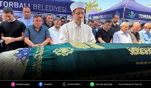 Irmak öğretmen, İzmir'de son yolculuğuna uğurlandı