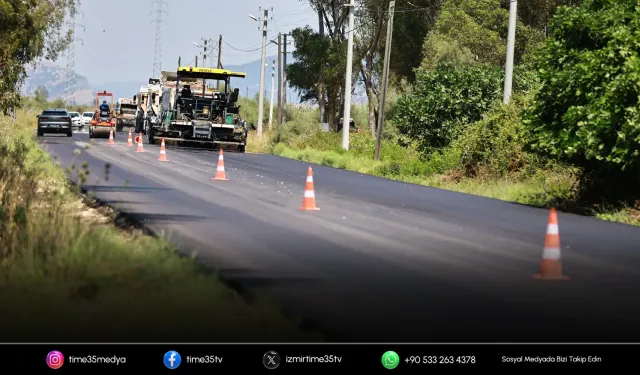 Efes Selçuk'ta asfalt seferberliği devam ediyor