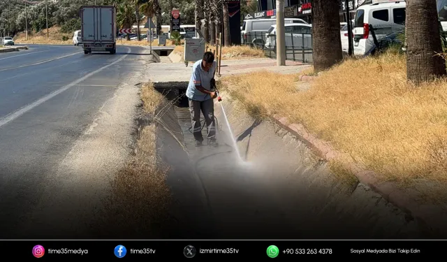 Kuşadası Belediyesi su kanallarında bakım çalışmalarını sürdürüyor