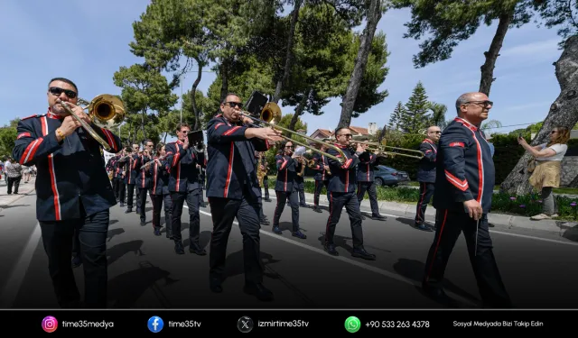 İzmir'in tarihine 83 yıldır “müzikle” tanıklık ediyorlar